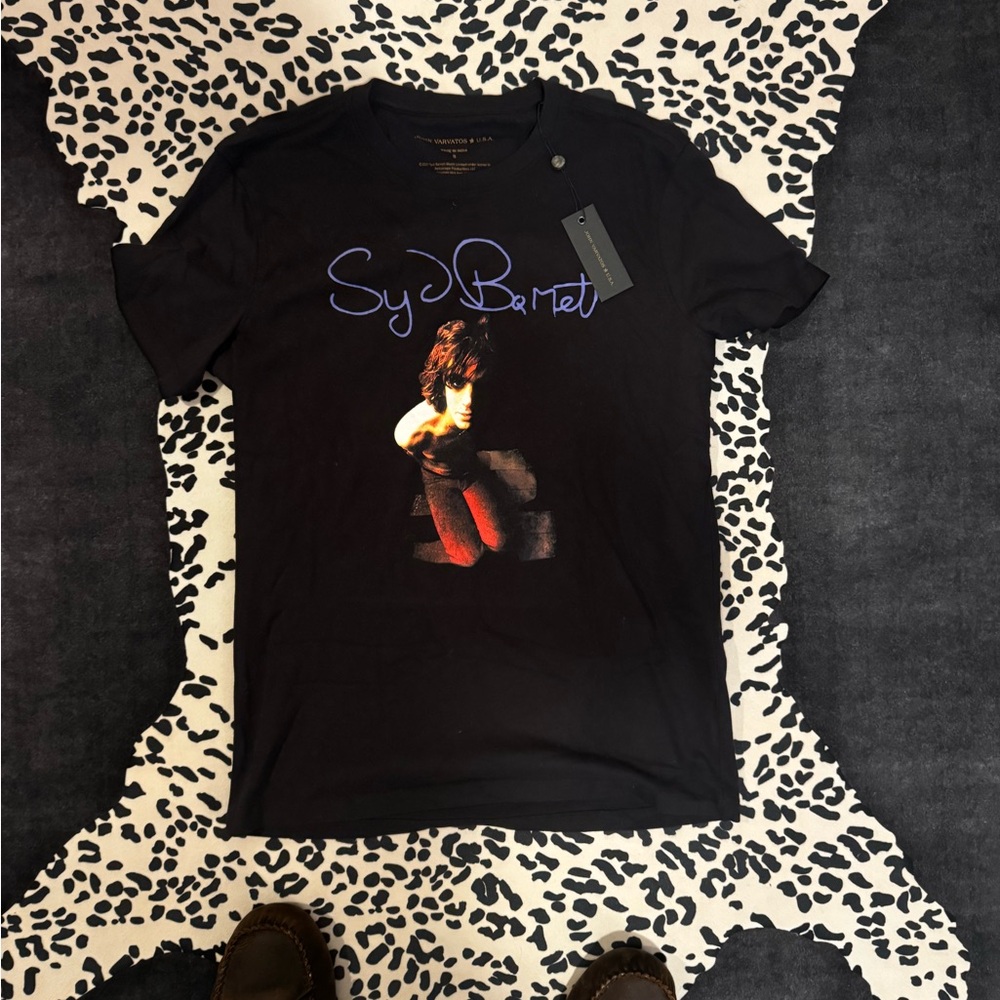 John Varvatos NWT SYD BARRET PINK FLOYD T SHIRT